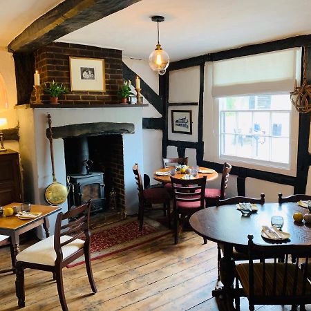 The Swan Inn Midhurst Kültér fotó