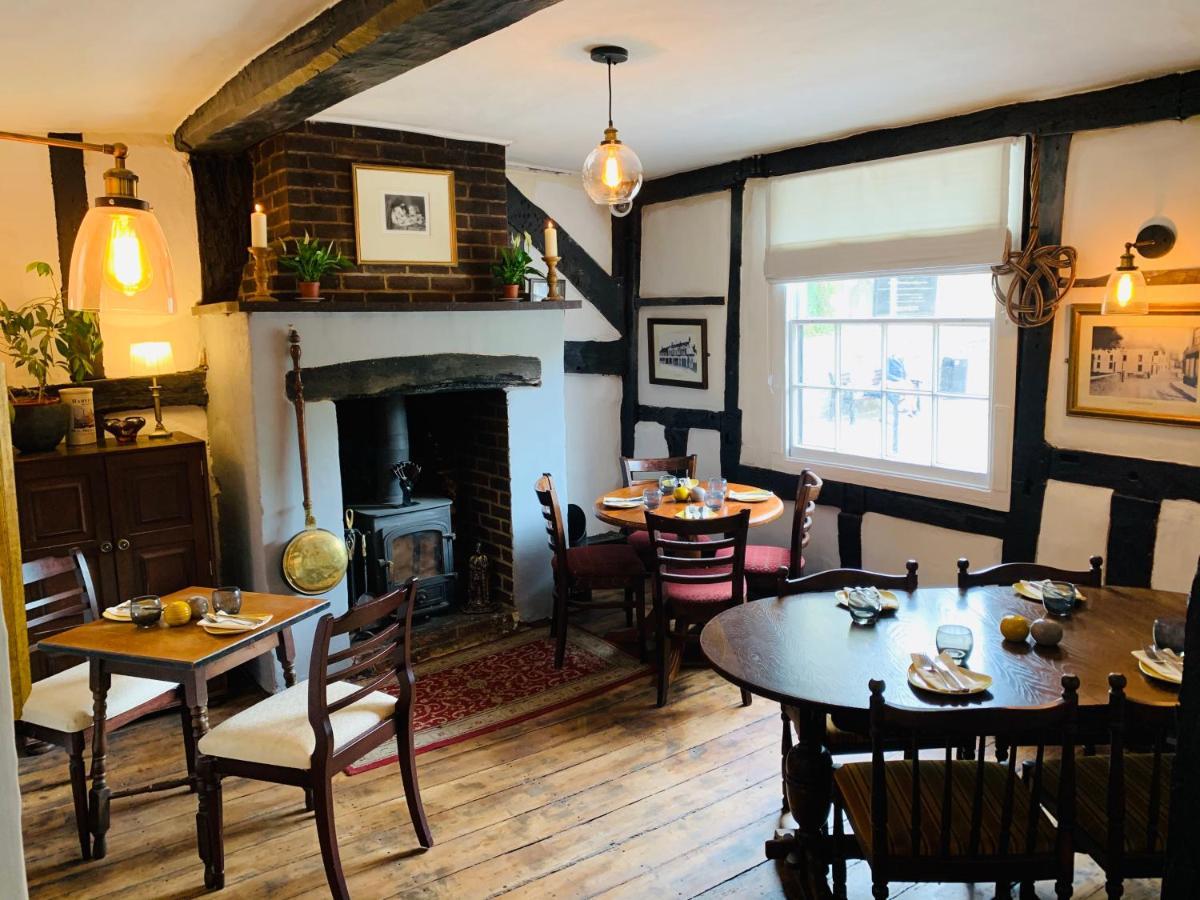The Swan Inn Midhurst Kültér fotó