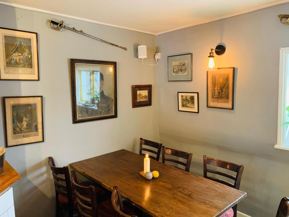 The Swan Inn Midhurst Kültér fotó